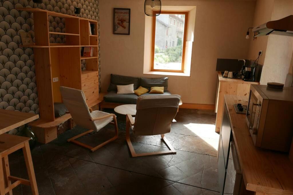 Joli Appartement Confortable Renove Style Cosy Saint-Martin-de-la-Porte Zewnętrze zdjęcie